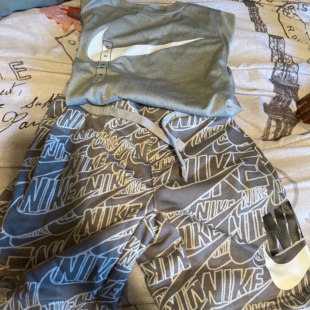 New!! Never Worn!!
